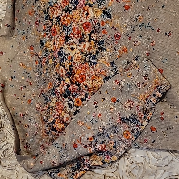Womens Sweater Floral - Picture 7 of 11